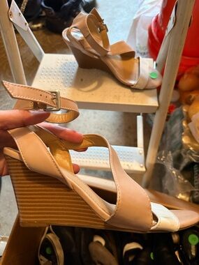 Wedge Sandals for Women - Nude/Pink